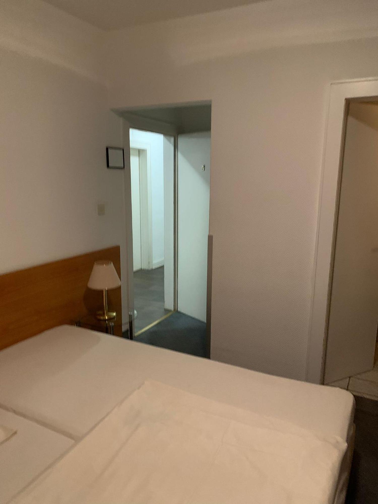 Waldhotel Hensel'S Felsenkeller Frankfurt am Main Ngoại thất bức ảnh